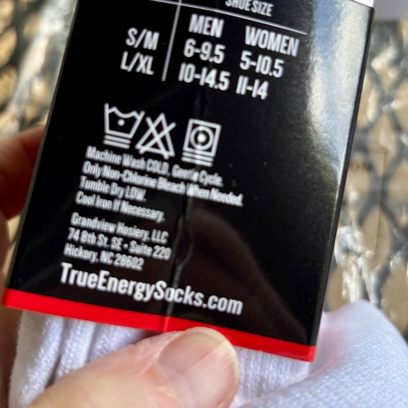 TrueEnergy Over-The-Calf Infrared Technology Compression Socks 4 Pair L/XL White - Picture 6 of 8